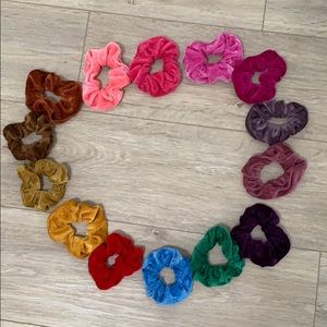 14 velvet scrunchies